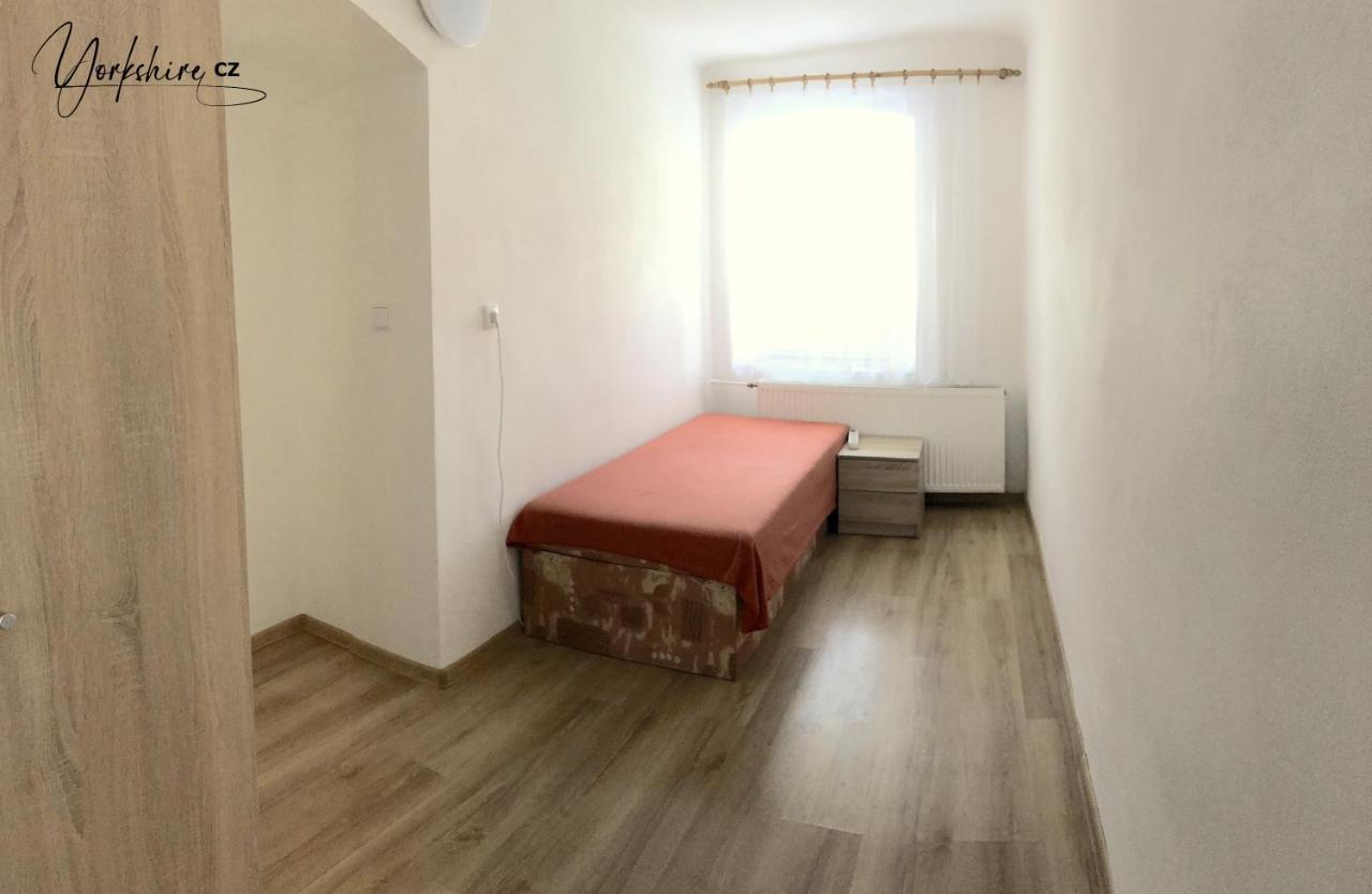 Apartment Yorkshire Bujanov Exterior foto